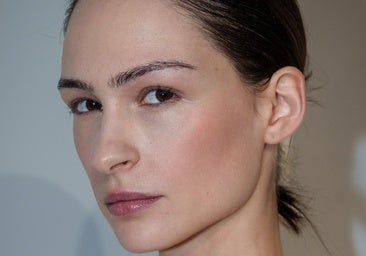 Estos son los perfumes que los expertos en belleza recomiendan usar durante el invierno